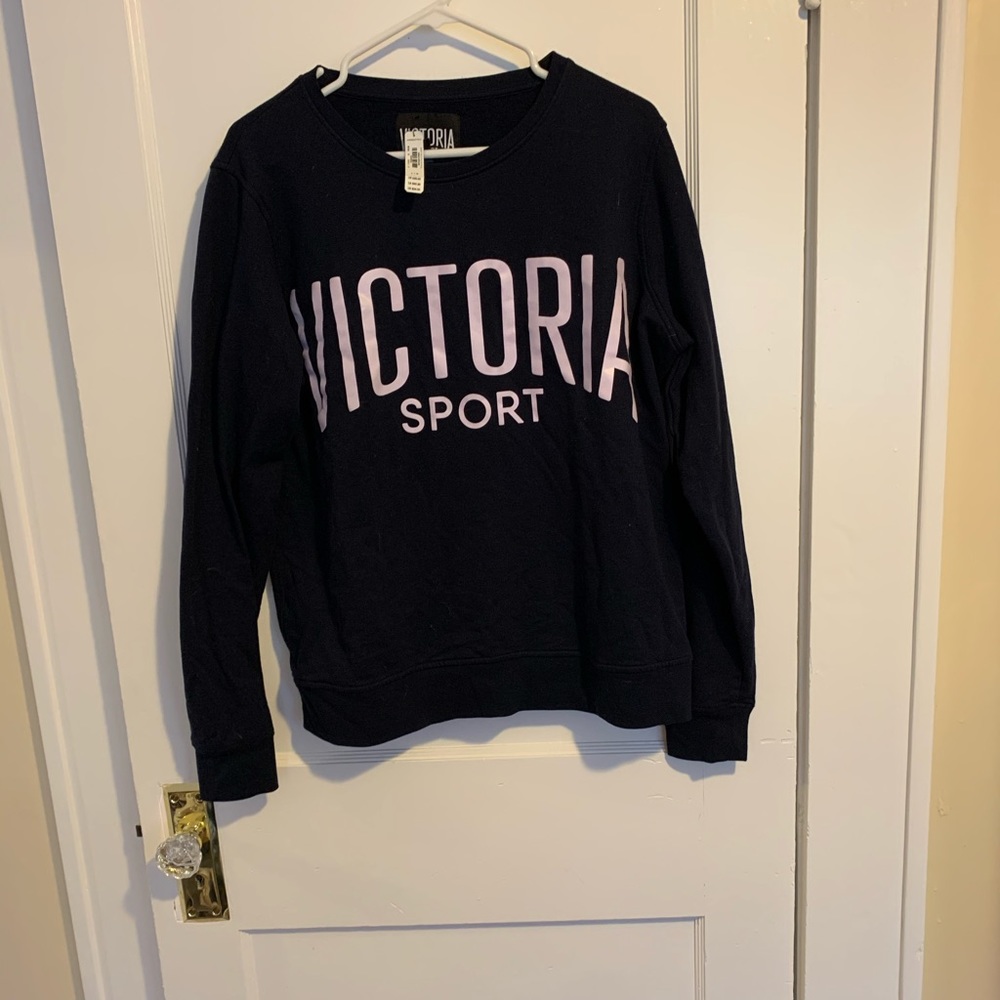NWT Victoria Sport crew neck sweatshirt